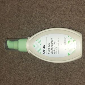 2 Solimo absolutely beaming daily moisturizer spf 15 spray